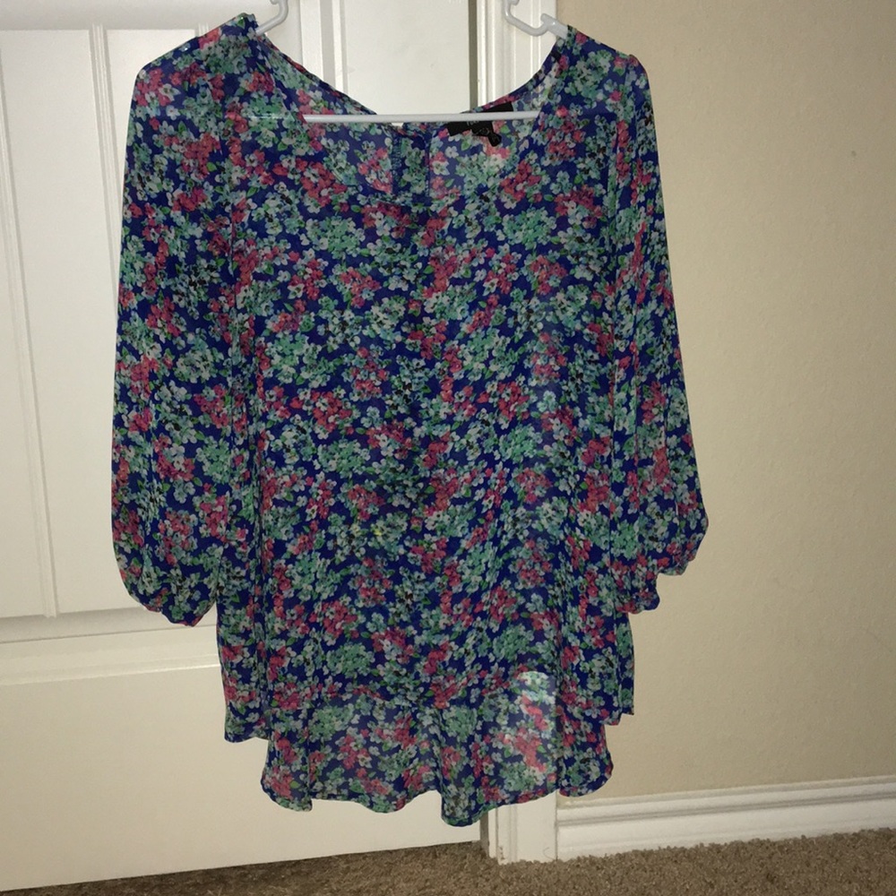 Spring blouse